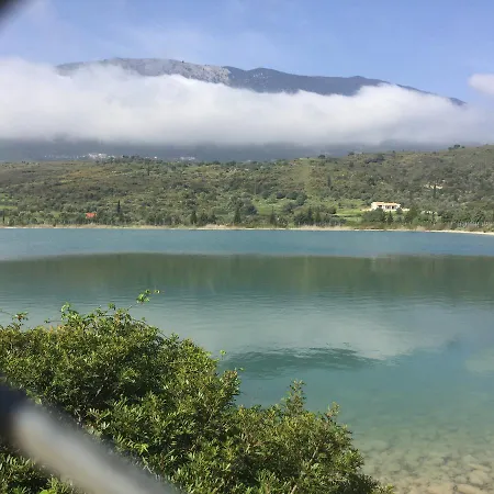 Tzannata Kefalonia 度假居 波罗斯